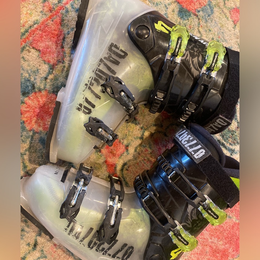Dalbello Menace Youth Ski Boots